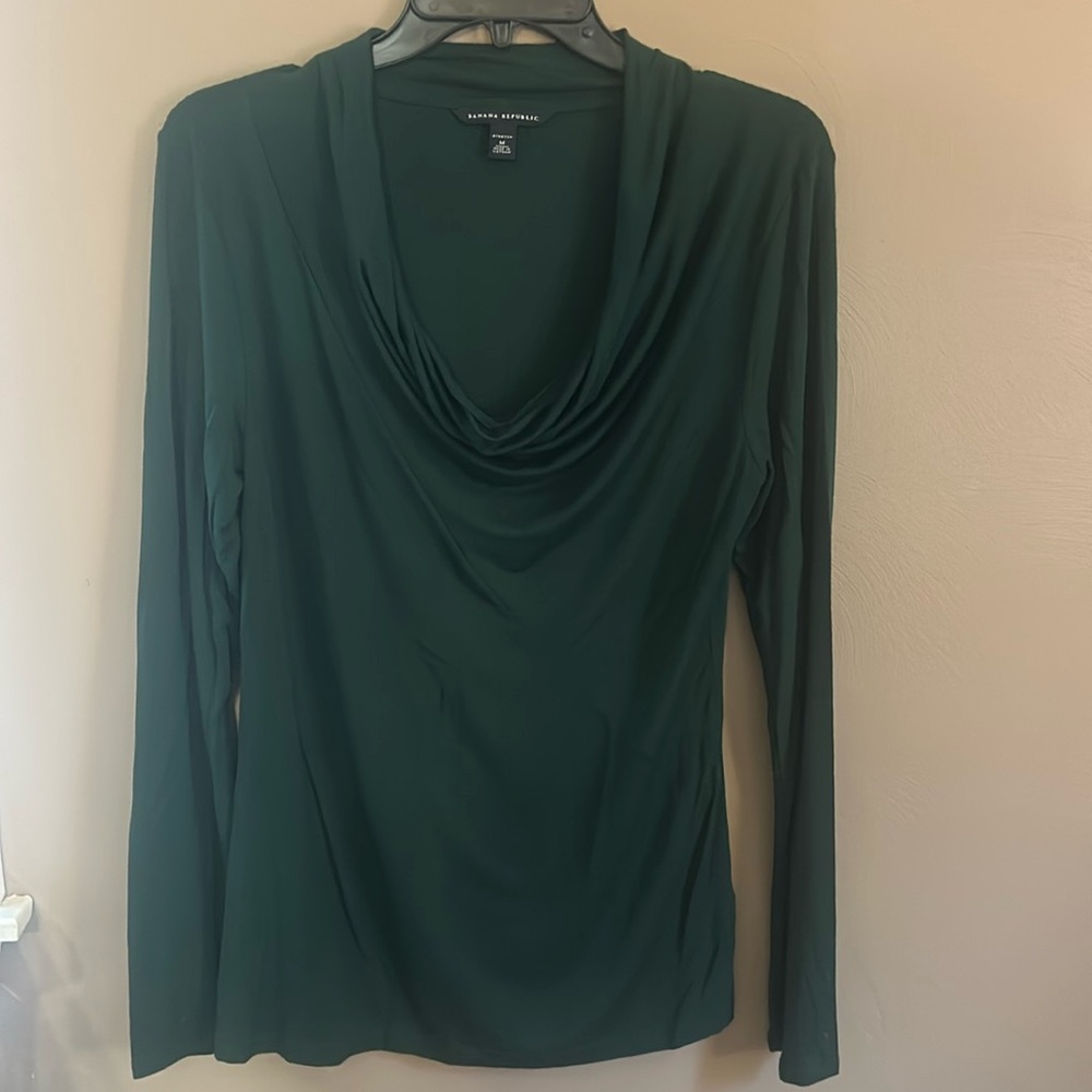 Banana Republic scoop neck top